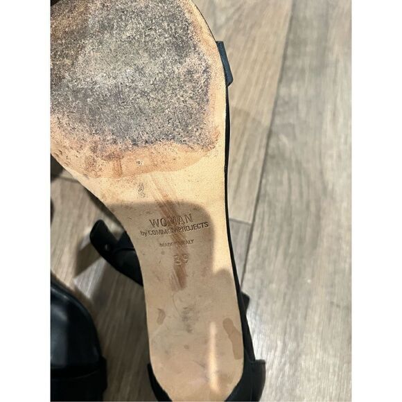 WOMAN BY COMMON PROJECTS
Ankle Strap Sandal - Picture 4 of 6